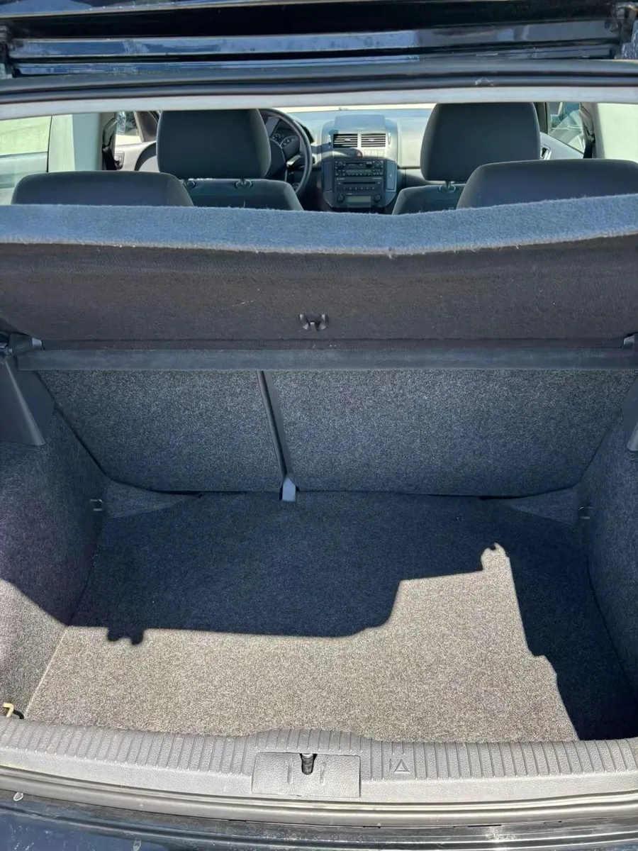 
								VM Polo 1.2 Limousine full									