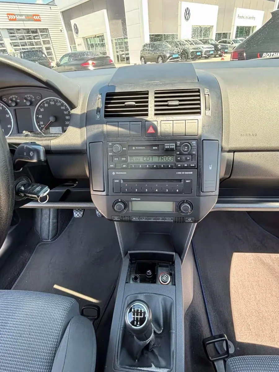 
								VM Polo 1.2 Limousine full									