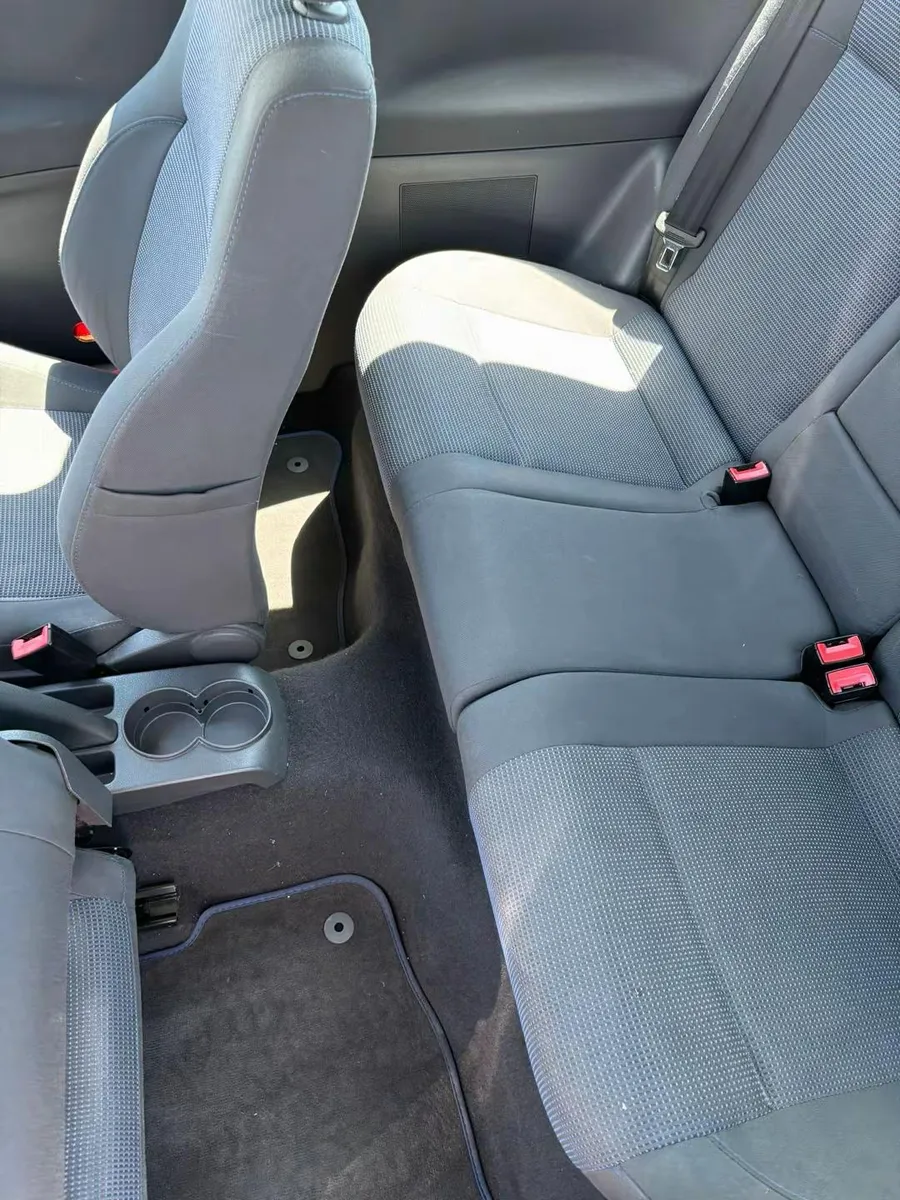 
								VM Polo 1.2 Limousine full									